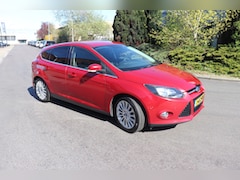Ford Focus - 1.6 EcoBoost Titanium Advertentie goed lezen