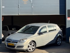 Opel Astra - 1.6 Edition Airco/Trekhaak
