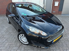 Ford Fiesta - 1.0 Style / Airco / 5DRS / NAP / Riem vv