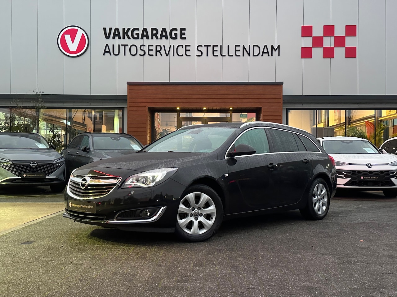 Opel Insignia Sports Tourer - 1.6 T Edition 170pk|Carplay|Elektr Kofferklep|Navi|Climate Control|Cruise Control - AutoWereld.nl