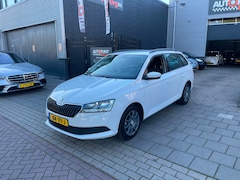 Skoda Fabia Combi - 1.0 Active Airco CruiseControl Carplay NAP APK