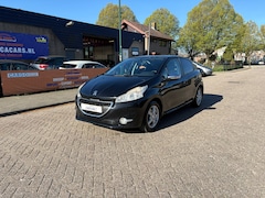 Peugeot 208 - 1.2 PureTech Style NIEUWE APK