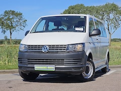 Volkswagen Transporter - 2.0 TDI L2H1 9 Persoons Combi Personenbus Tourer Ex Taxi Airco BPM Vrij Euro6 84PK