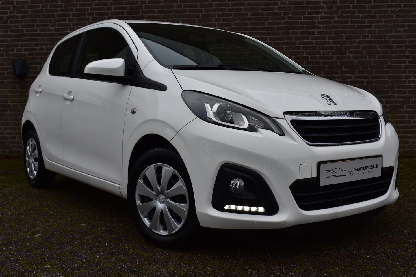 Peugeot 108 - 1.0 e-VTi Active NL auto, Airco, Bluetooth - AutoWereld.nl