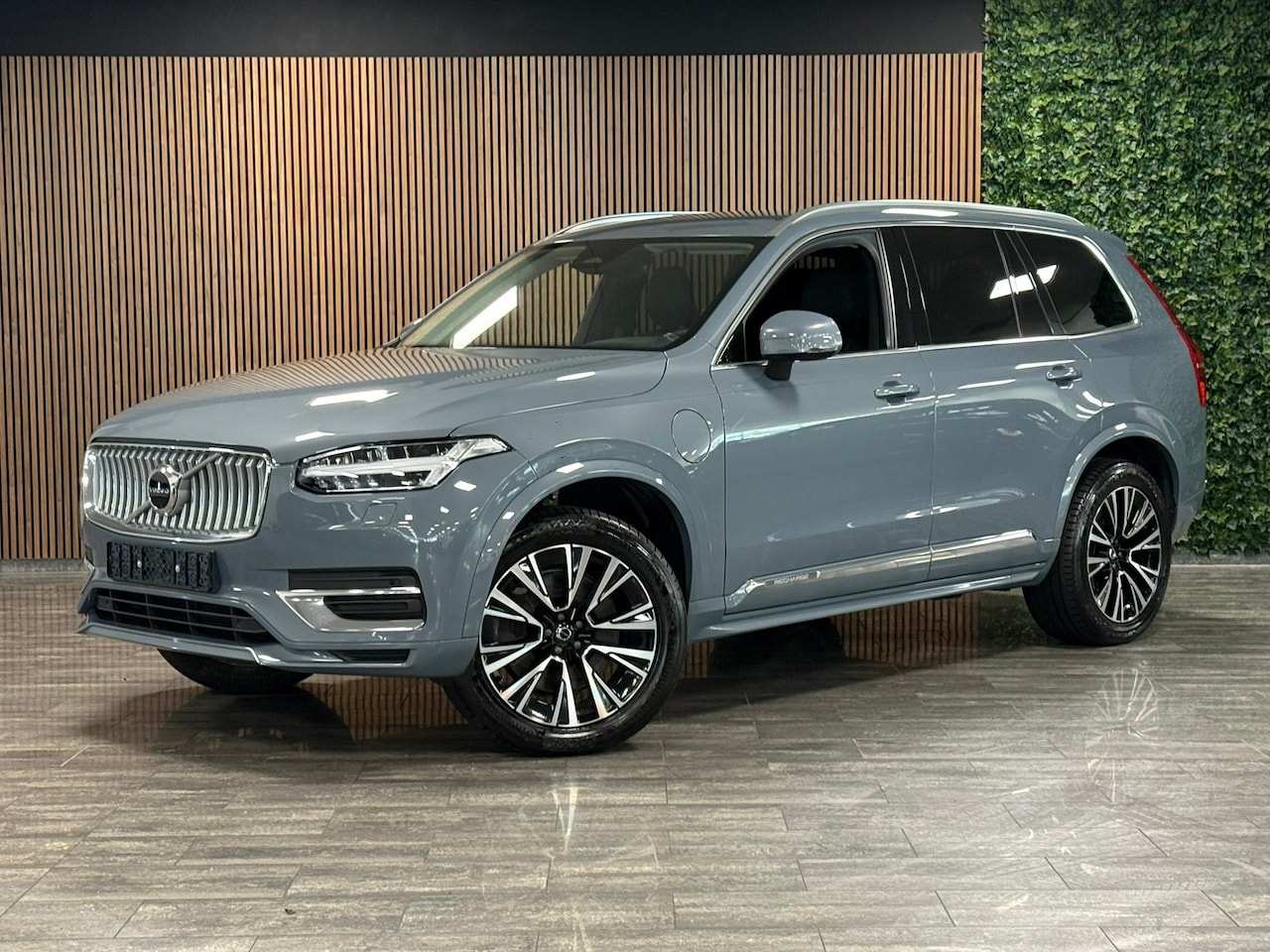 Volvo XC90 - T8 AWD Recharge Bright Long Range | Trekhaak | Harman Kardon | 455pk | Adaptieve Cruise Co - AutoWereld.nl