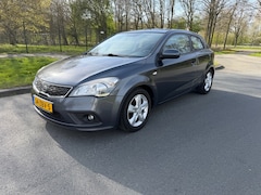 Kia Pro cee'd - 1.4 CVVT Navigator Plus Pack