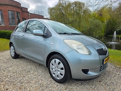 Toyota Yaris - 1.3 VVTi Terra AIRCO *apk:07-2027