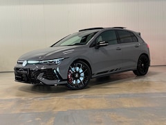 Volkswagen Golf - 2.0 TSI GTI Clubsport| HUD | IQ LIGHTS | PANO | HARMAN KARDON | FACELIFT