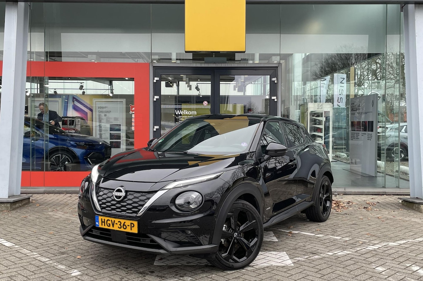 Nissan Juke - 1.6 Hybrid Tekna | 1e eig.| Adaptive Cuise | Bose | Trekhaak | Leder | - AutoWereld.nl