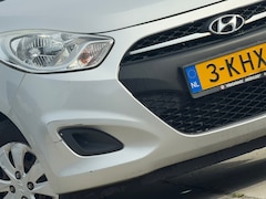 Hyundai i10 - 1.0 Black Pack - Sleek Silver - Airco/El.pakket/Nav - 122dkm - Keurig