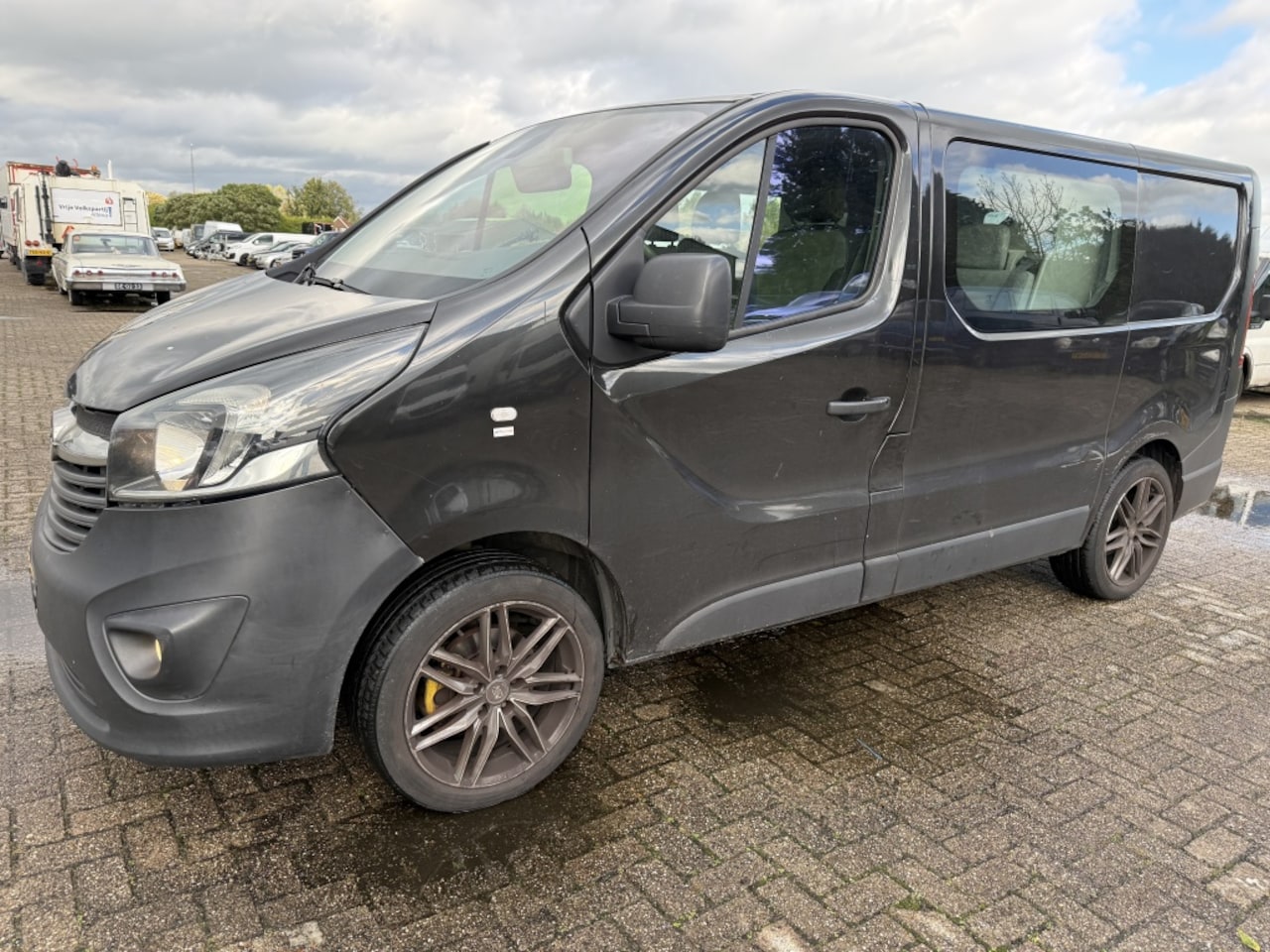 Opel Vivaro - 1.6 CDTI 2015 apk 6-27 airco dubbele cabine - AutoWereld.nl