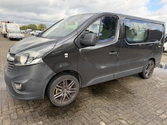 Opel Vivaro - 1.6 CDTI 2015 apk 6-27 airco dubbele cabine