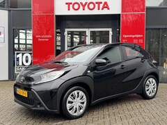 Toyota Aygo X - PLAY CAMERA APPLE/ANDROID AD-CRUISE AIRCO LED