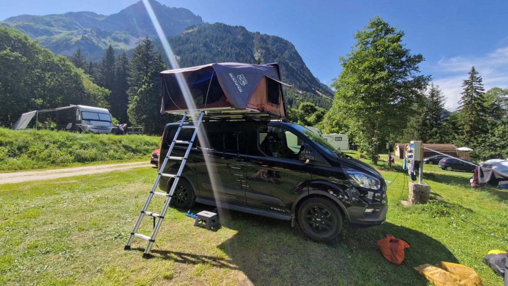 Ford Transit Custom - 300 2.0 TDCI L1H1 Trail Camper,Daktent, - AutoWereld.nl