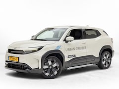 Toyota Urban Cruiser - Executive 61 kWh | JBL Premium Sound | Panoramadak | 360 camera | Adaptive High Beam |