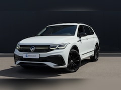 Volkswagen Tiguan Allspace - 1.5TSI 150pk 7-DSG R-Line 7p | Camera | Navigatie | Apple Carplay | Adaptive Cruise | Acht