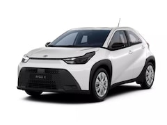 Toyota Aygo X - Hybrid 115 play | Nieuwe auto | Uit voorraad leverbaar |