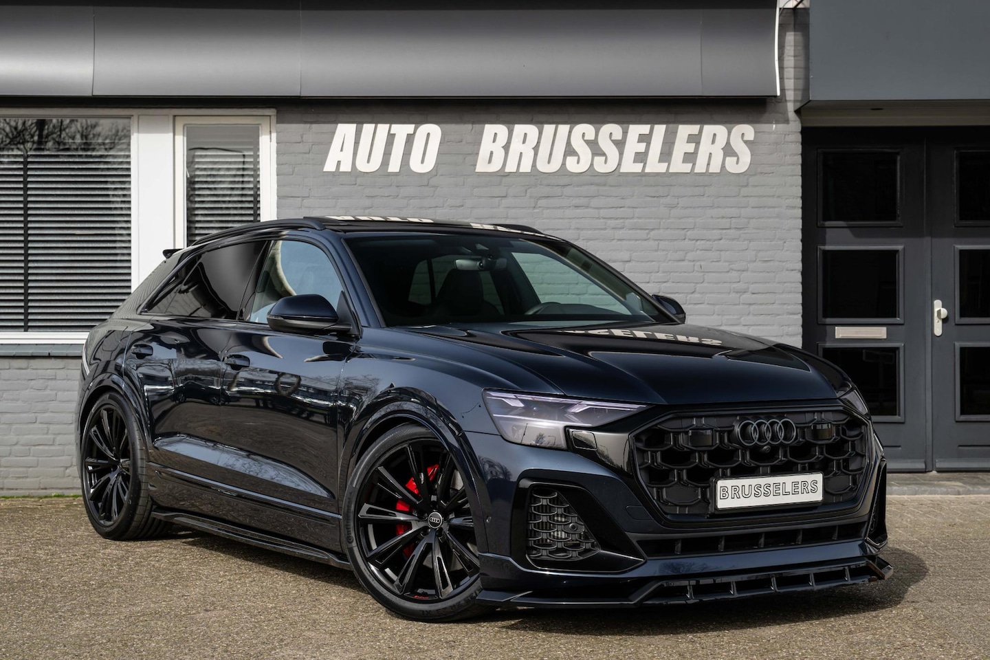 Audi Q8 - 60 TFSI e quattro Pro Line S Competition SQ8 Style Orig. NL geleverd Mega compleet. - AutoWereld.nl