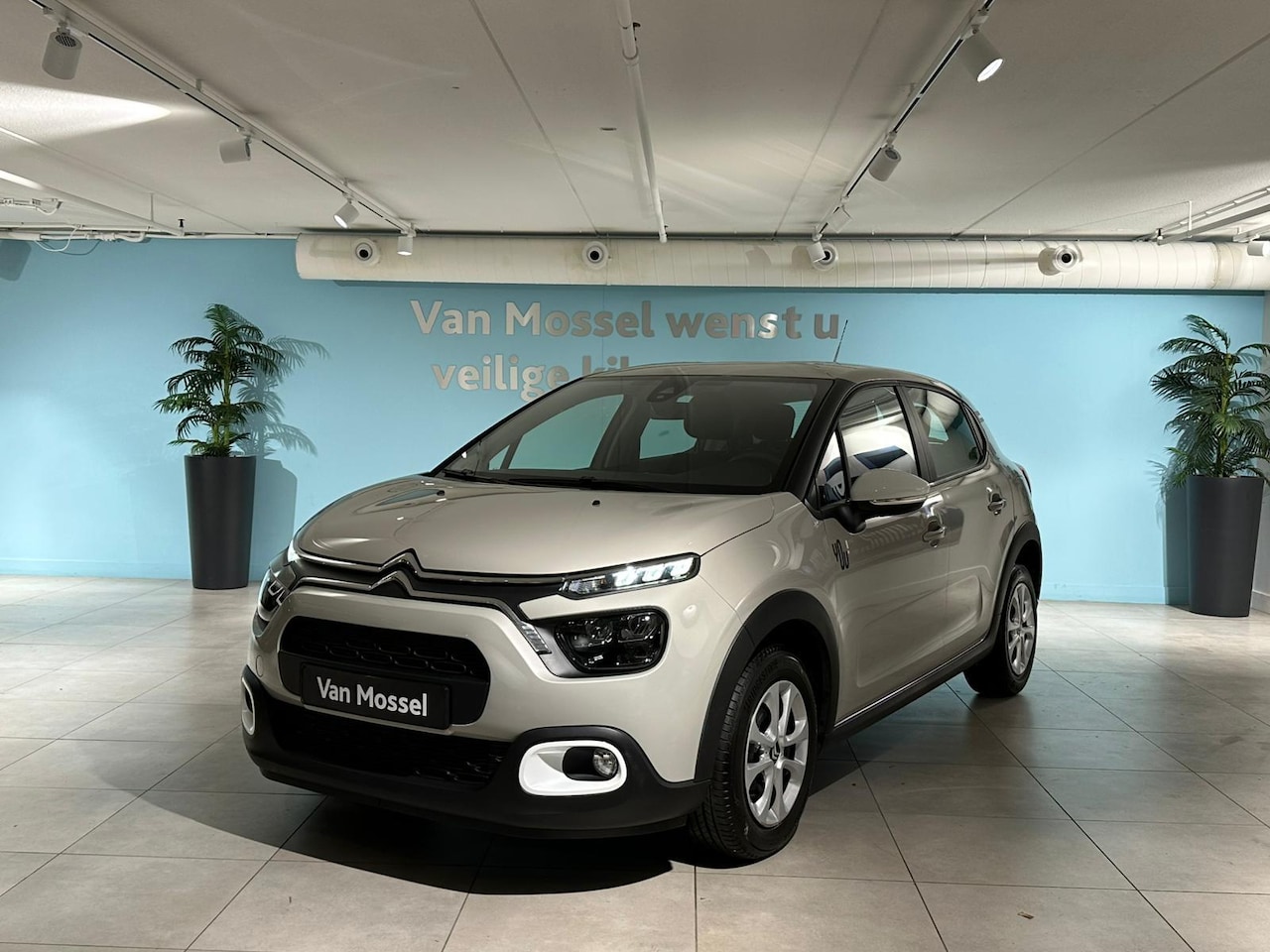 Citroën C3 - 1.2 PureTech You | Hoge Instap! | Stoelverwarming | parkeersensoren | airco | cruise contr - AutoWereld.nl