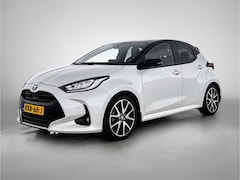 Toyota Yaris - 1.5 Hybrid Executive Limited | Stoelverwarming | Parkeersensoren voor+achter | Apple CarPl