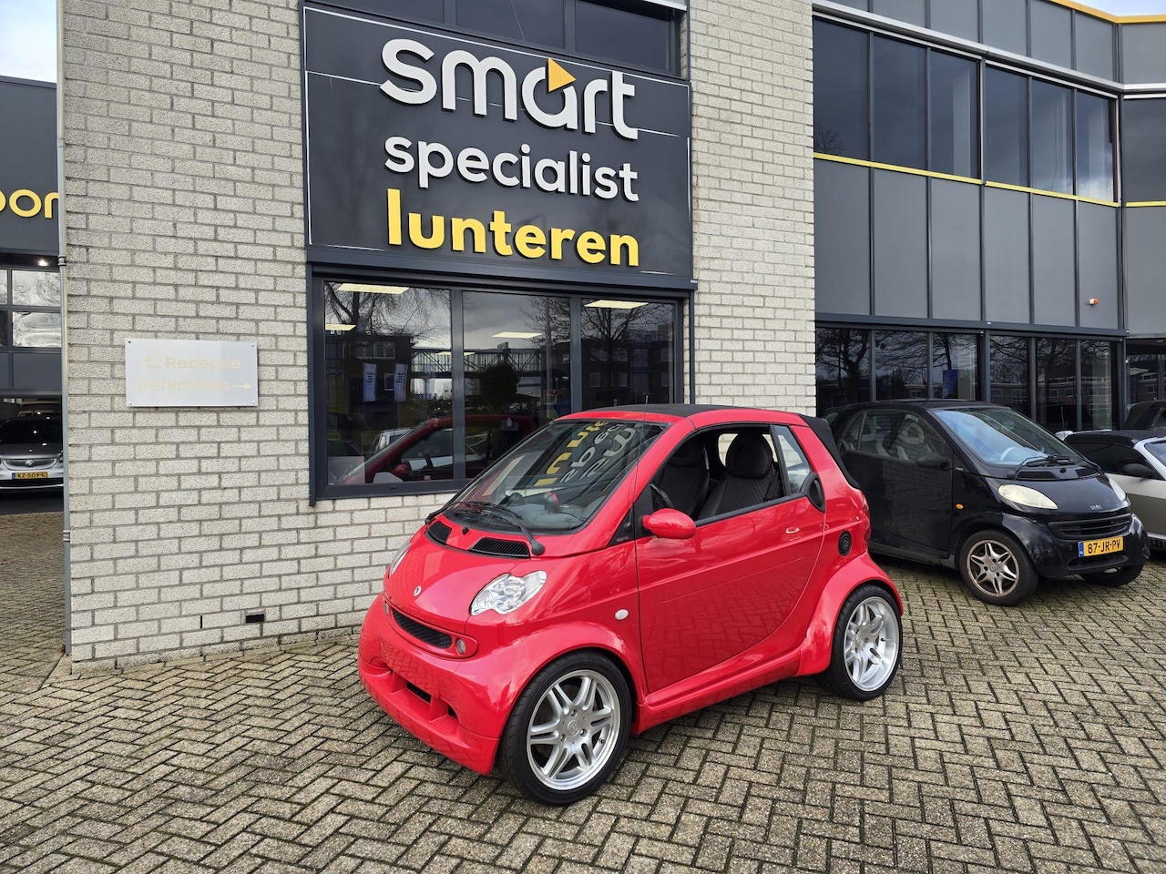 Smart Fortwo cabrio - 0.7 BRABUS Edition Red - AutoWereld.nl