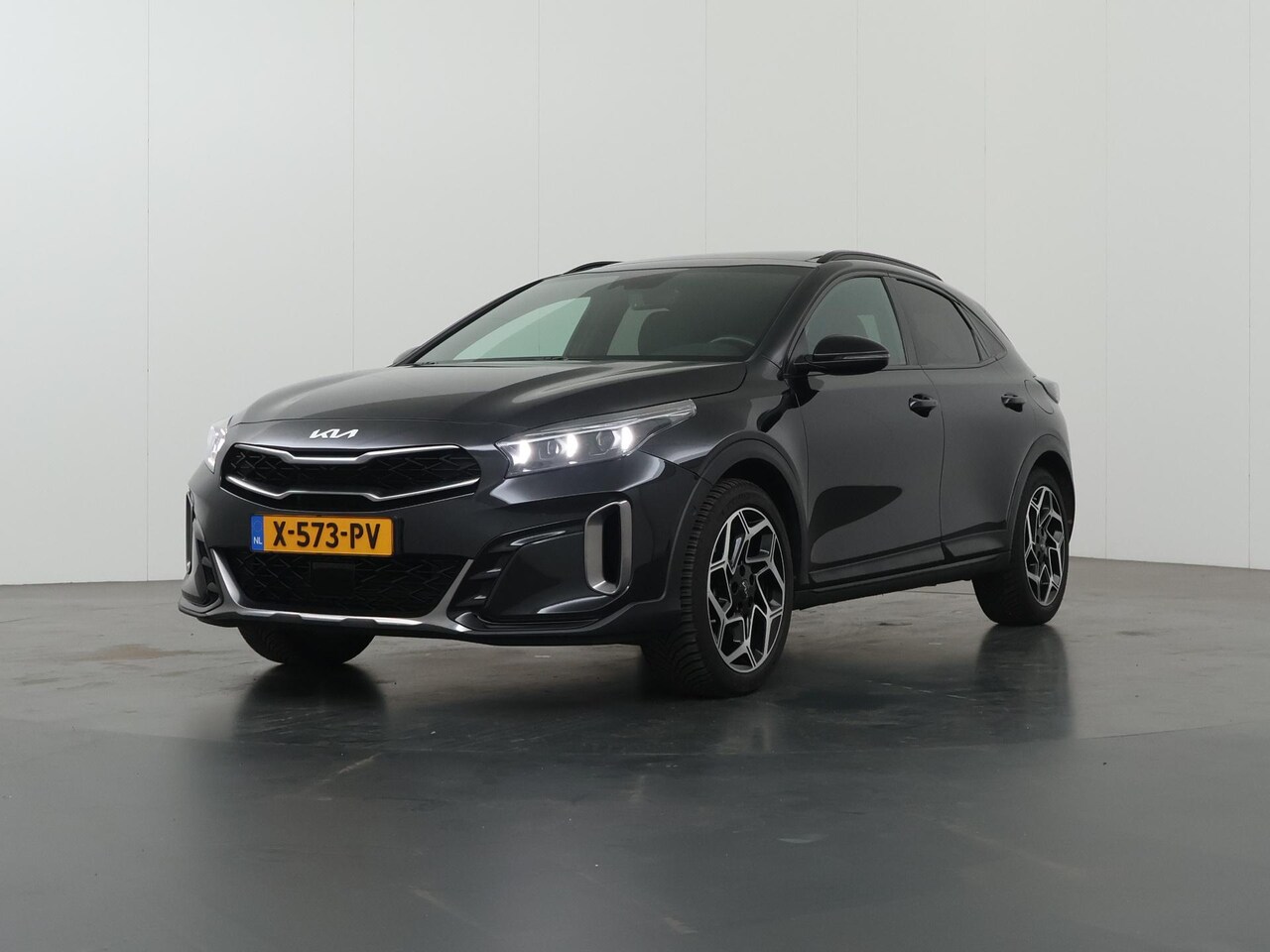 Kia XCeed - 1.5 T-GDi GT-PlusLine | Trekhaak | Panoramadak | JBL Audio | Stoel/Stuurwielverwarming | E - AutoWereld.nl