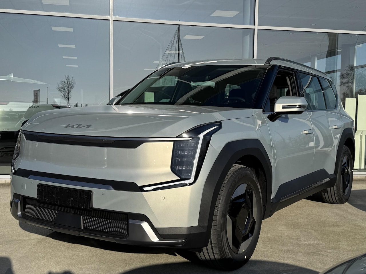 Kia EV9 - First Edition 76.1 kWh Demo Auto VASTE PRIJS ! Kmstand kan iets varieeren | Informeer alti - AutoWereld.nl