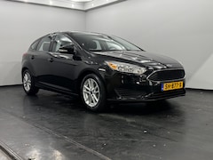 Ford Focus - 2.0 Trend Edition Airco, Cruise control, Lichtmetalen velgen, Bluetooth