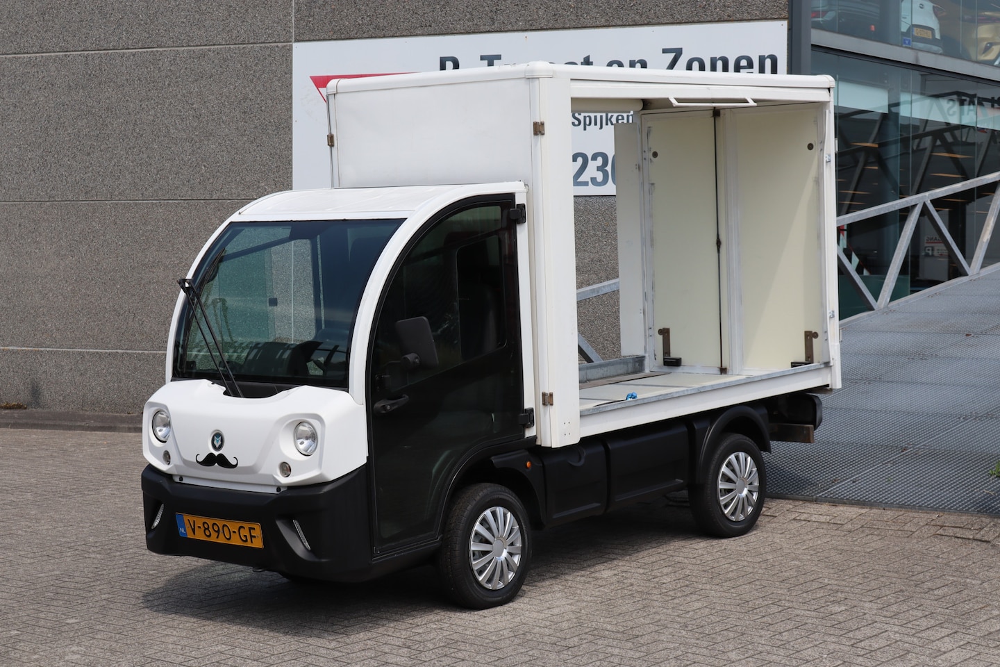 Goupil G4 - Van Blitterswijk Goupil G4 ECO MOBILITEIT - Automaat/Volledig elektrisch/Achteruitrijcamer - AutoWereld.nl