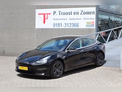 Tesla Model 3 - Long Range AWD 75 kWh SOH 91% Nederlandse auto/Panoramadak/Autopilot/Stoelverwarming voor