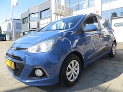 Hyundai i10 - 1.0i i-Motion Comfort Plus nl-auto airco ecc 5 deurs nw model