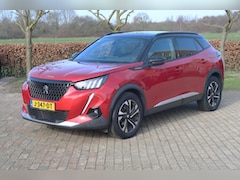 Peugeot 2008 - 1.2 PureTech GT-Line RIJKLAAR Pano, DigDash, Keyless