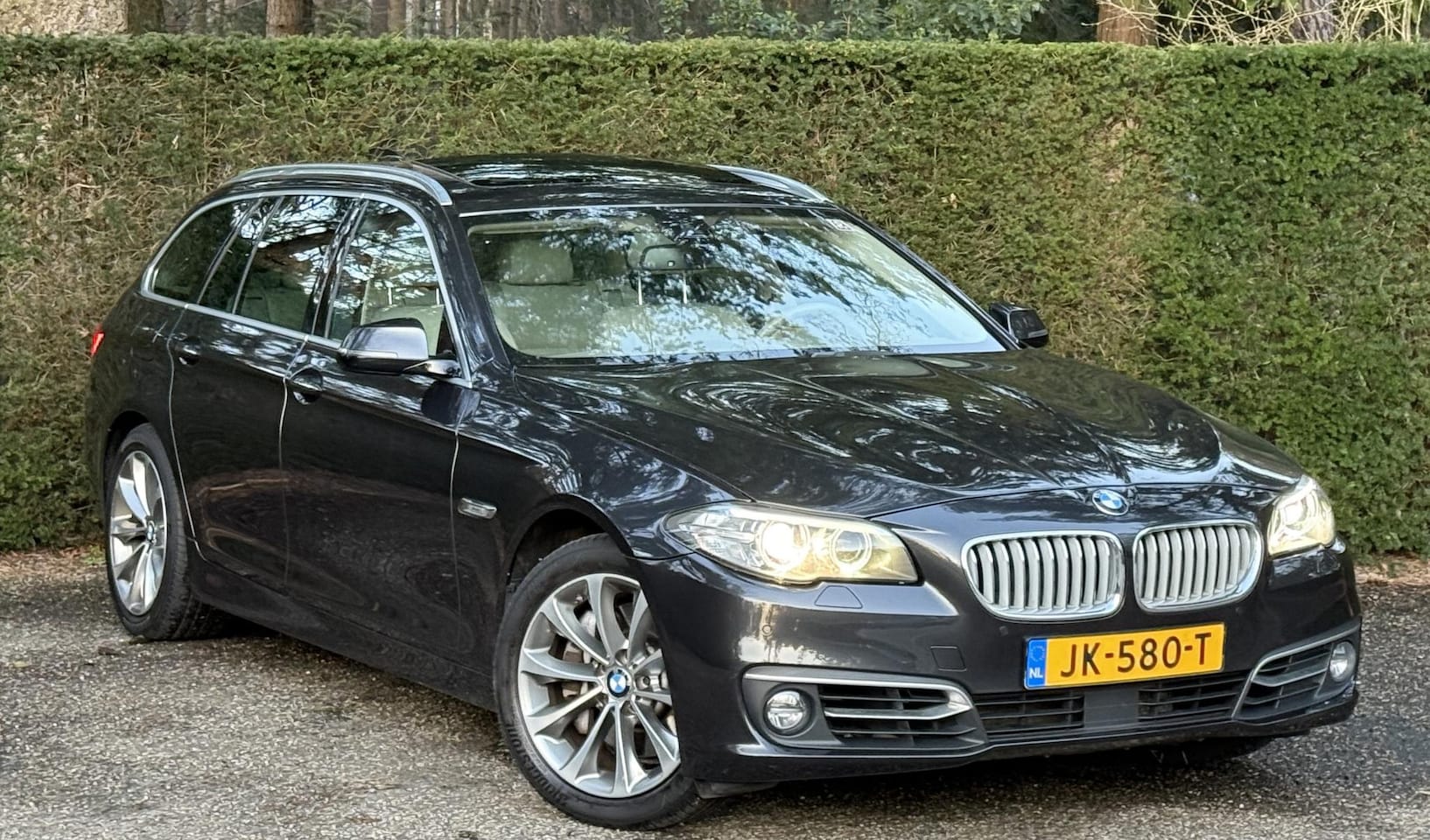BMW 5-serie Touring - 530xd High Executive touring AUT PANO HUD 4X4 LEDER FACELIFT - AutoWereld.nl