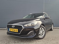 Hyundai i30 Wagon - 1.4 T-GDI Comfort | Apple Carplay/Android Auto | Camera | Navigatie | Climate control | Cr