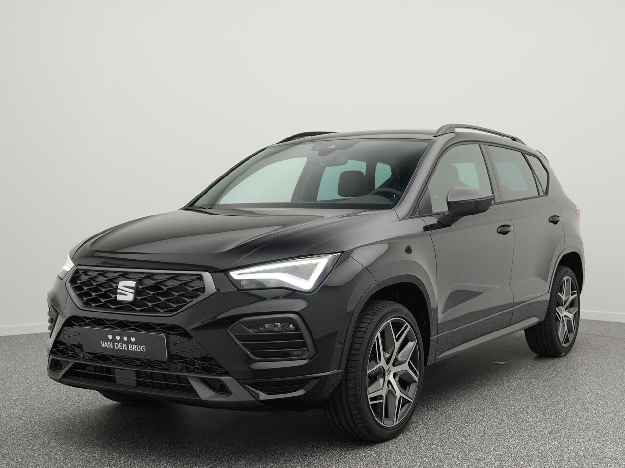 SEAT Ateca - FR Business Intense 1.5 TSI 150PK DSG-7 | Full Led | 19" Velgen | Stuur- & Stoelverwarming - AutoWereld.nl