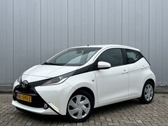 Toyota Aygo - 1.0 VVT-i X-Play Airco Camera NL Auto Dealer onderhouden