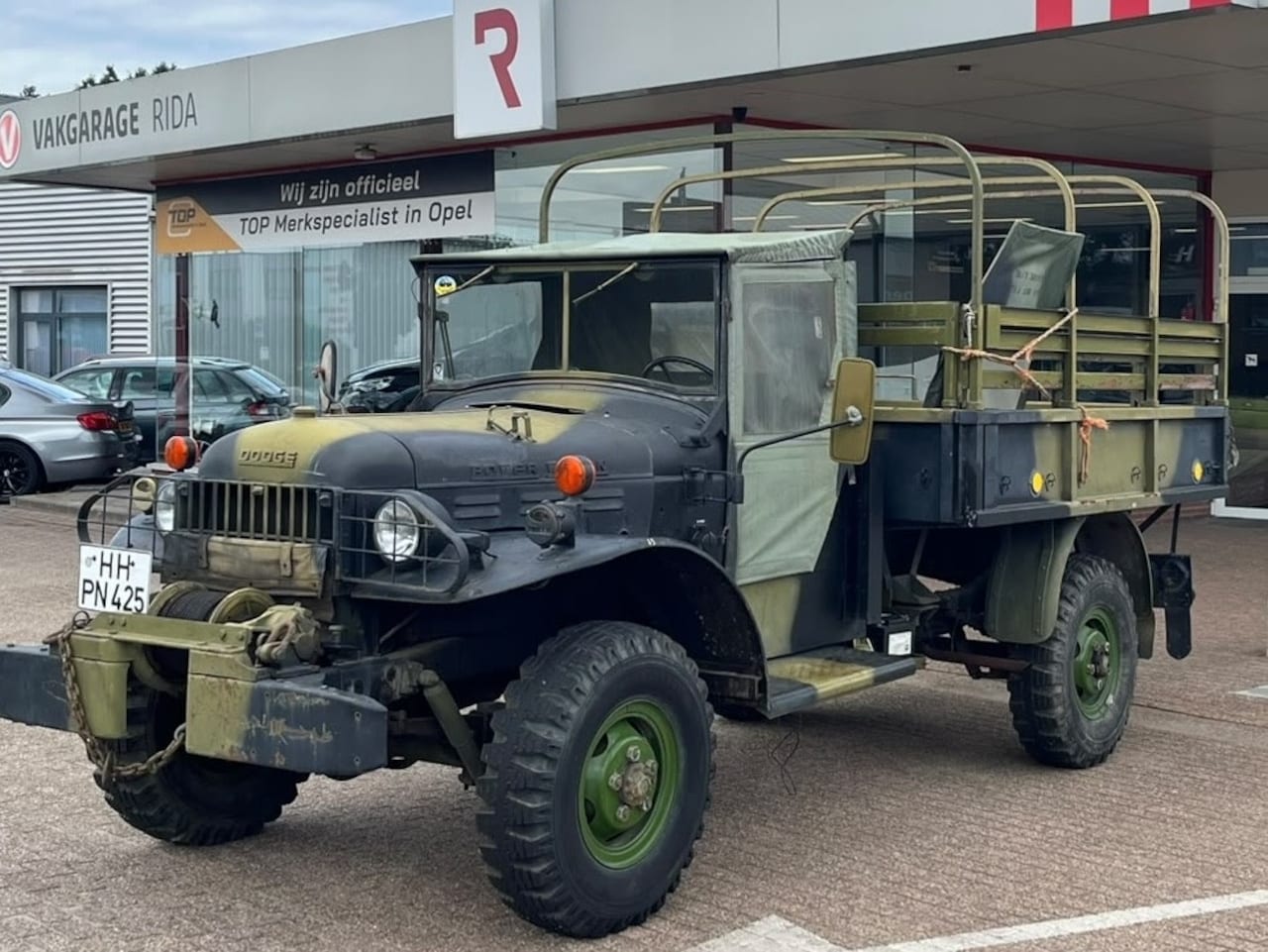 Dodge Power Wagon - WM 300 Pick up 4.1 6cil - AutoWereld.nl