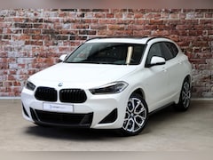 BMW X2 - xDrive20i High Executive M Sport Pakket Automaat / Navigatiesysteem Plus / Leder / Panoram