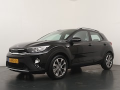 Kia Stonic - 1.0 T-GDi 100 pk DynamicLine | 4 seiz. banden | Navi | Camera | Airco | Cruise | 100% deal