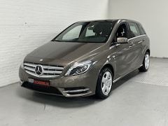Mercedes-Benz B-klasse - 200 Ambition CLIMA / CRUISE / CAMERA / TREKHAAK