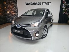 Toyota Yaris - 1.5 Hybrid Dyn.| voll.deal.oh.+ bkje | leer | keyless | jaarbrt
