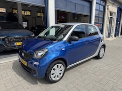 Smart Forfour - 1.0 Essential Edition NL AUTO