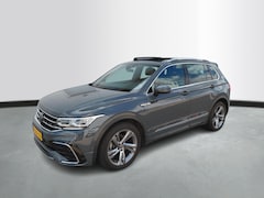 Volkswagen Tiguan - 1.5 TSI R-Line Business+ | Trekhaak | Panoramadak | 360 camera |