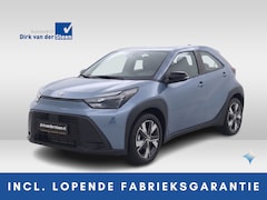 Toyota Aygo X - Hybrid 115 play | Achteruitrijcamera | Apple Carplay/Android Auto | Voorstoelen verwarmd |