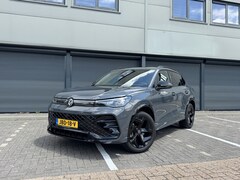 Volkswagen Tiguan - 1.5 eHybrid 272PK R-Line Edition Navi.Panodak.Trekh.ClimaC.CruiseC.LMV
