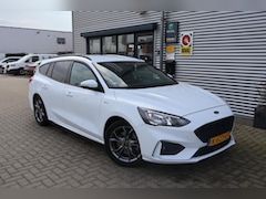 Ford Focus Wagon - 1.0 ST Line Business 1e Eigenaar | Volledig Onderh | NAP | BTW | Winterpack | Camera | Nav