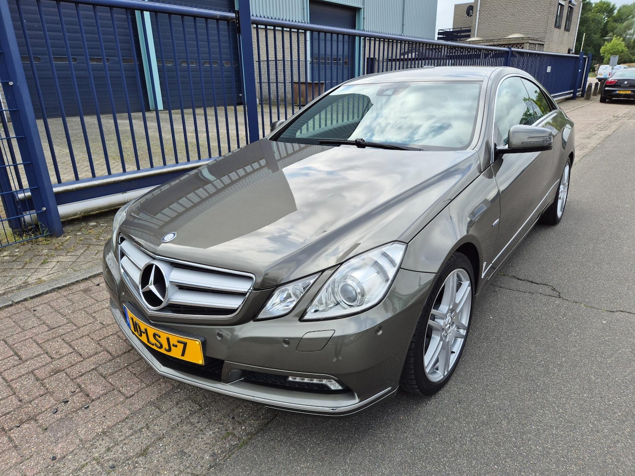 Mercedes-Benz E-klasse Coupé - 200 CGI Avantgarde 200 CGI Avantgarde *NIEUWSTAAT!! - AutoWereld.nl