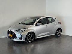 Toyota Yaris - 1.5 Hybrid 115 Style Limited | Panoramadak | Head-up display | Parkeersensoren |