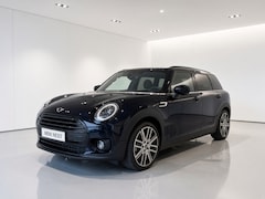 MINI Clubman - Cooper Yours | Leder | 18" | Camera | Privacy Glass | Piano Black Exterior