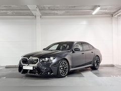 BMW M5 - Sedan M5 | M Carbon keramische rem | Bowers & Wilkins | M Drivers Package | Stoelventilati